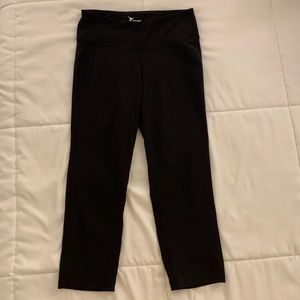Old Navy Active Go Dry Black Cropped Yoga Pants